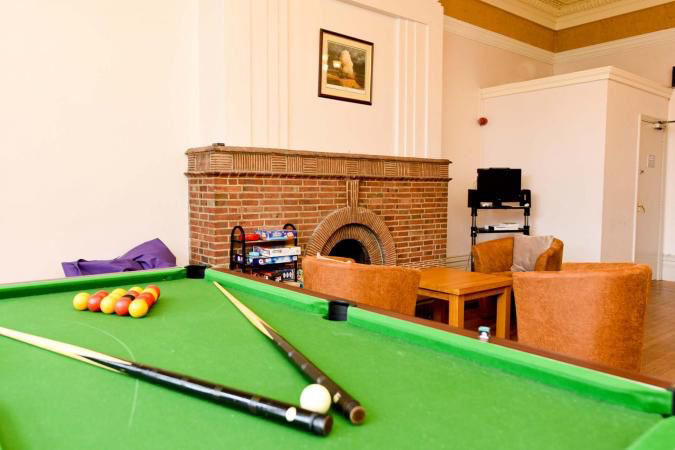 pool and snooker table
